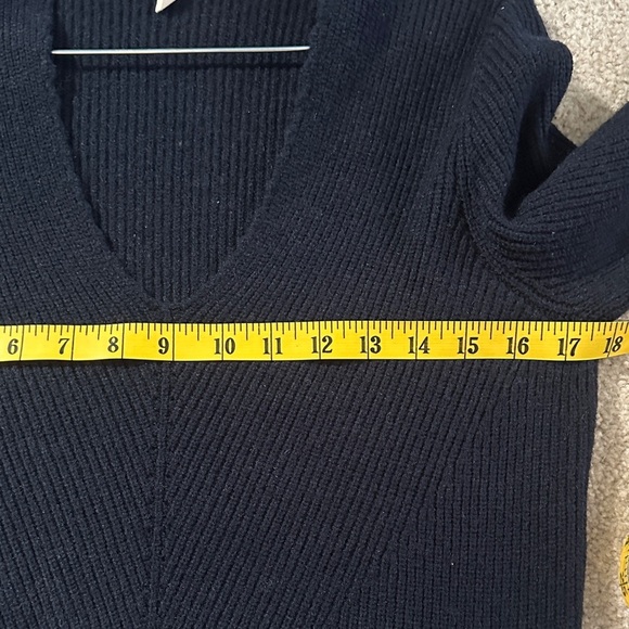 Moth by Anthropologie Navy Ribbed Front Tie Sweater Casual Cozy Women’s Small - Picture 6 of 9